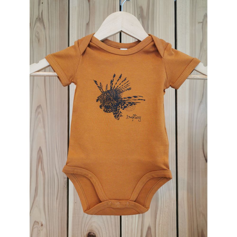 BODY / TOFFEE / BLACK / POISSON LION