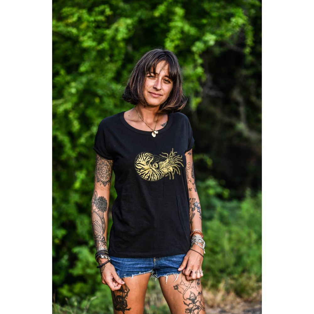 TEE-SHIRT / ROUNDER SLUB / BLACK / OR / NAUTILE