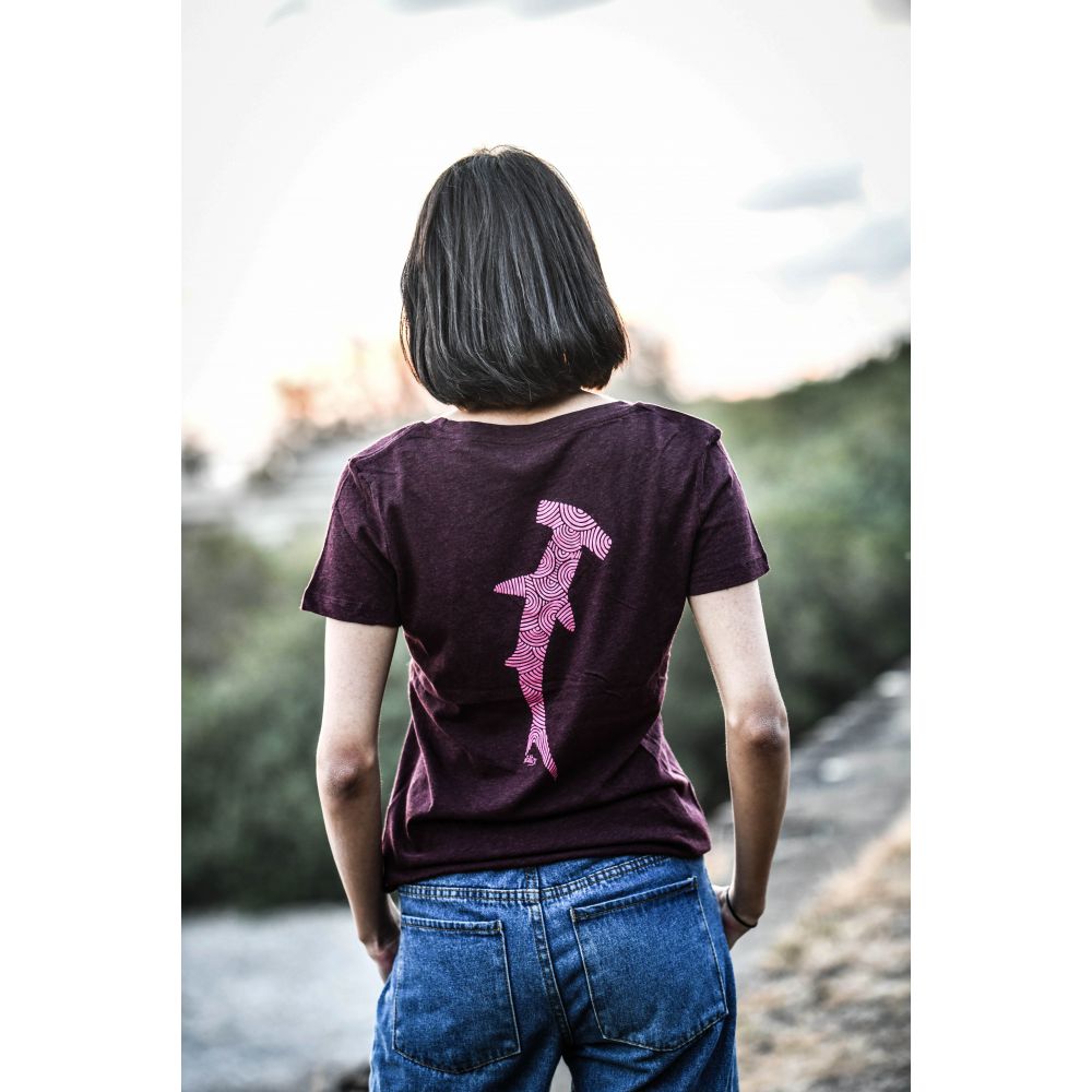 TEE-SHIRT / EVOKER / HEATHER GRAPPE RED / MAGENTA / MARTEAU ZEN