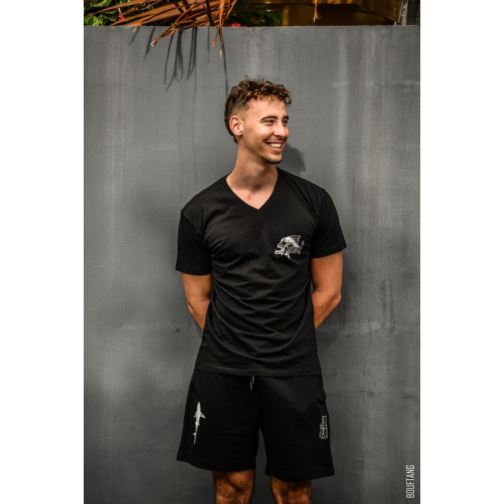 TEE-SHIRT COL V / PRESENTER / BLACK / WHITE /MINI POISSON MECHANT